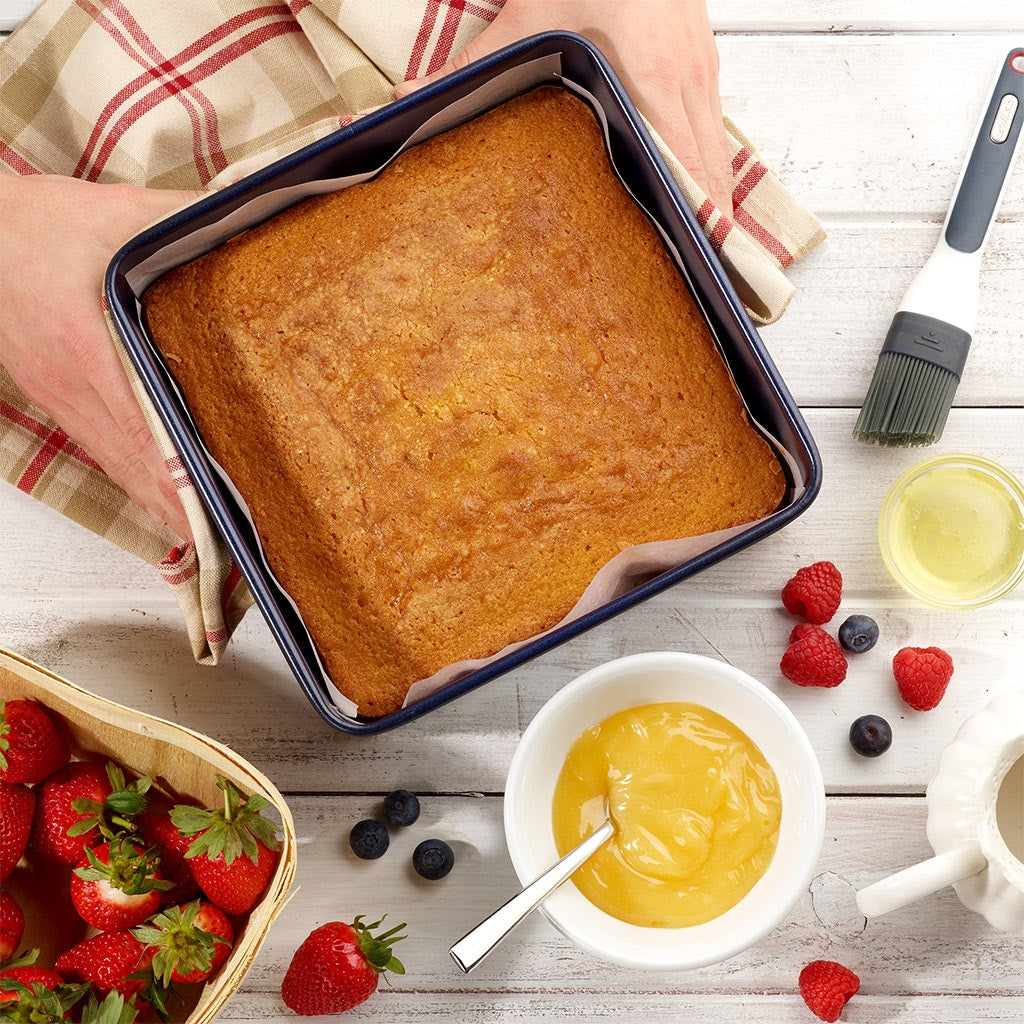 Luscious lemon berry cake Zyliss UK
