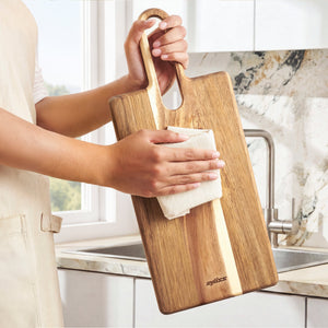 Zyliss Serving Board Acacia Wood M 43x18cm/17x7.1in — in use