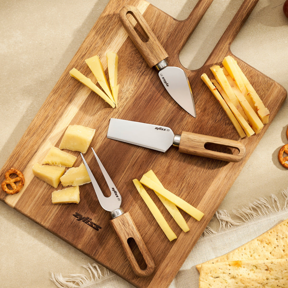 Zyliss Artisan 3 Piece Petite Knife Set — lifestyle