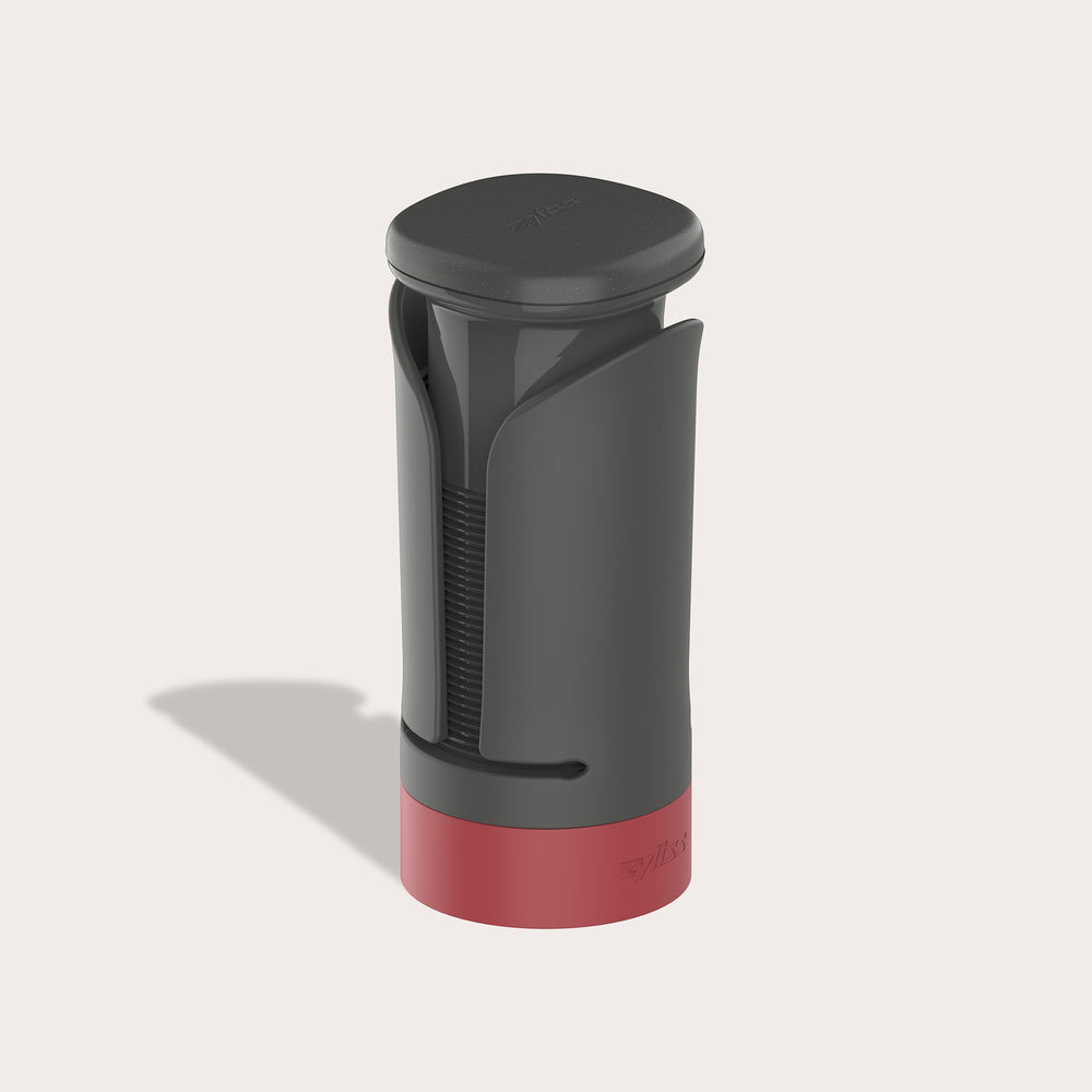 zyliss Spiralizer with red blade housing